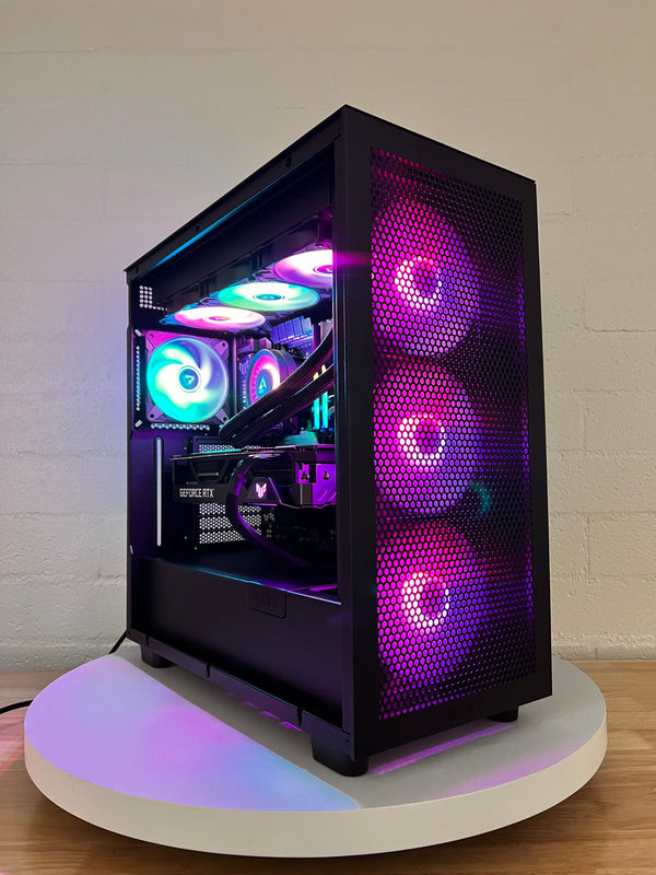 NZXT H7 Flow B: AMD Ryzen 7 9800X3D / 48GB DDR5 / 2TB SSD / RTX 4080 Super Gaming PC